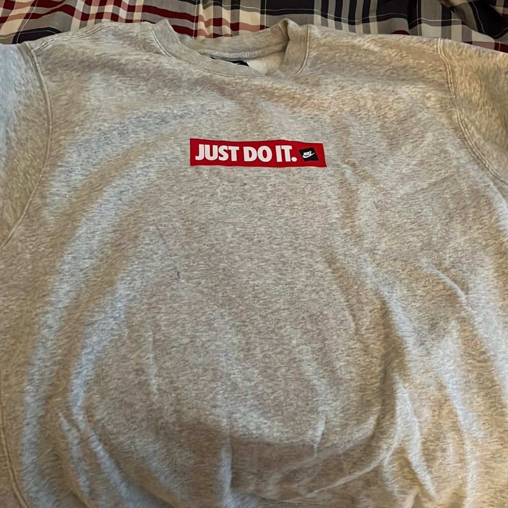 Grey Nike Crewneck Sweatshirt